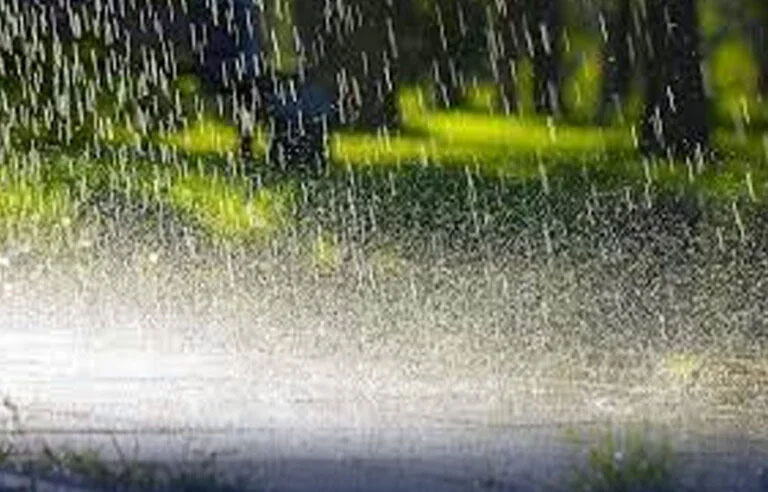 وقفے وقفے سے بارش کا سلسلہ جاری ، آخر کب تھمے گا یہ سلسلہ؟ محکمہ موسمیات نے پیشگوئی کر دی