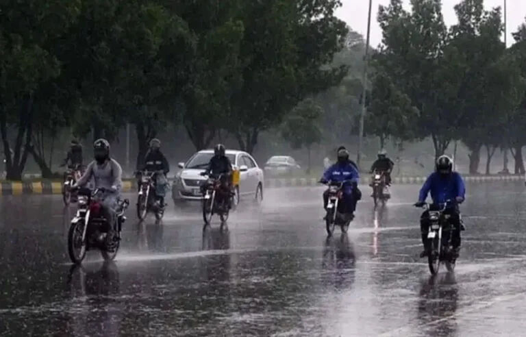 بارشوں کا سلسلہ کب تک جاری رہے گا؟ محکمہ موسمیات نے پیشگوئی کر دی