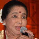 نامور بھارتی گلو کارہ آشا بھوسلے طبیعت بگڑنے پر ہسپتال داخل