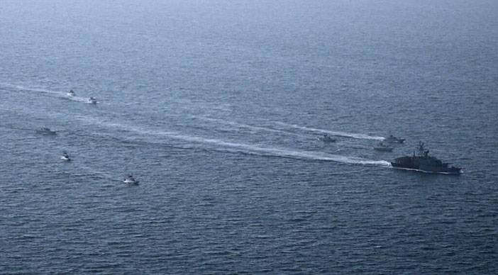 آبنائے ہرمز میں بحری جہاز پر فائرنگ ، کئی جہازوں نے رخ موڑ لئے