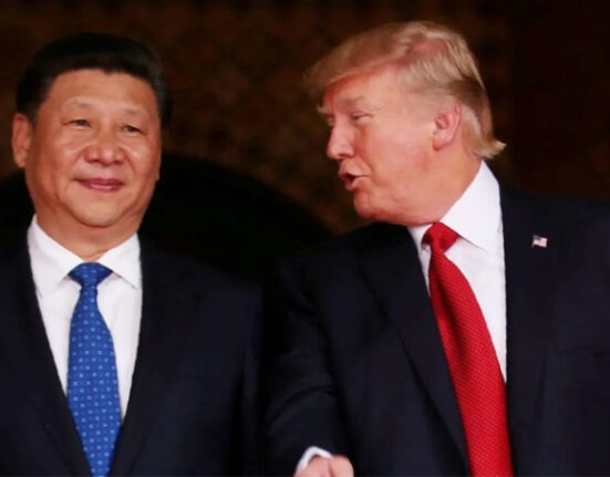 اچانک ناقابل یقین خبر آگئی !آبنائے ہر مز کھولنے پر چین خوش ، ایران کو ہتھیار نہ دینے کا وعدہ کرلیا