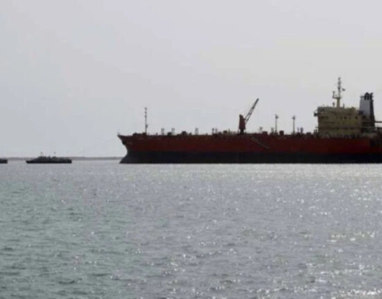 اسرائیل کے لبنان میں حزب اللہ پر حملے؛ ایران نے آبنائے ہرمز پھر بند کردی