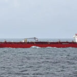 چینی آئل ٹینکر امریکی ناکہ بندی توڑ کر آبنائے ہرمز سے نکلنے میں کامیاب