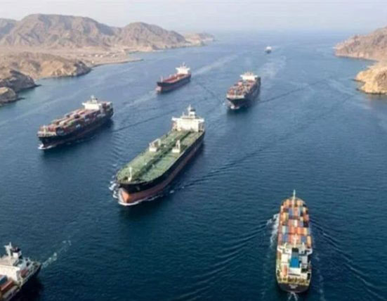 چین کا ایرانی کارگو جہاز روکنے پر ایسا ردعمل سامنے آگیا کہ ٹرمپ کے پاؤں تلے سے زمین نکل گئی