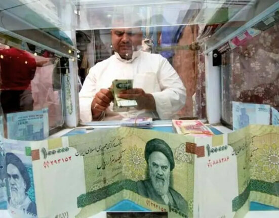 پاکستان میں ایرانی ریال کی مانگ میں اضافہ کیوں، خریدنے سے پہلے کیا احتیاط ضروری ہے؟