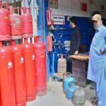 غریب کی زندگی مزید مشکل!ایل پی جی کی فی کلو قیمت 500 روپے کی ریکارڈ سطح تک پہنچ گئی