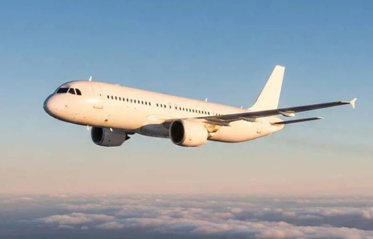 پاکستان میں فلائٹ آپریشن بحال، خلیجی ممالک کیلئے پروازیں شروع