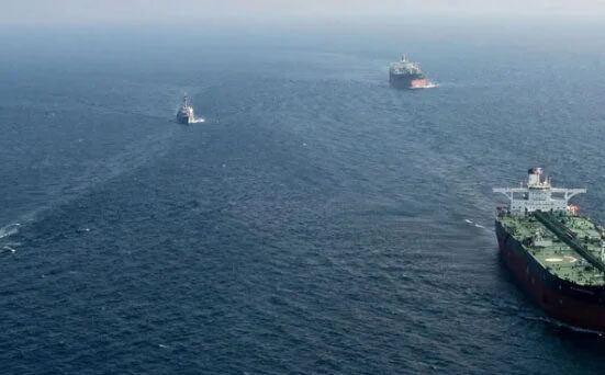 آبنائے ہرمز میں 3 ہزار جہازوں کے پھنسے ہونے کا انکشاف