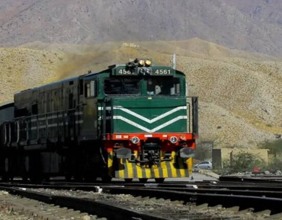 سفری انقلاب کی طرف قدم!پاکستان کا ایران کے ساتھ ریلوے روابط شروع کرنے کا اعلان