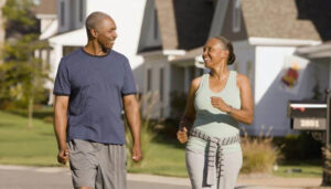 کھانے کے بعد 15 منٹ کی چہل قدمی سے صحت میں حیرت انگیز تبدیلی