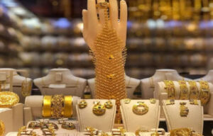 ایک دن کے استحکام کے بعد سونا پھر مہنگا، فی تولہ کتنے کا ہوگیا ؟ جانئے