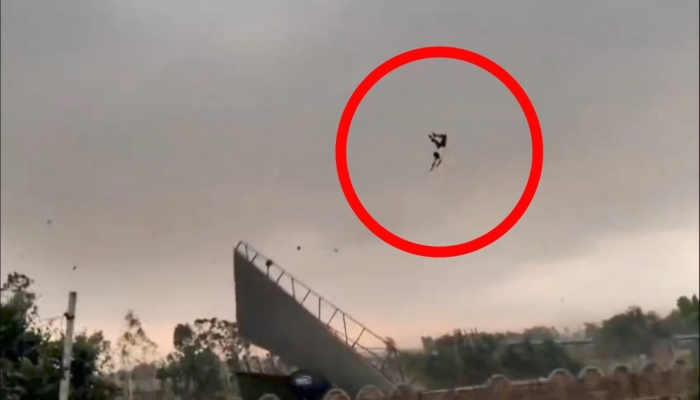 طاقتور طوفان کے باعث ایک شخص کے ہوا میں اڑنے کی ویڈیو وائرل