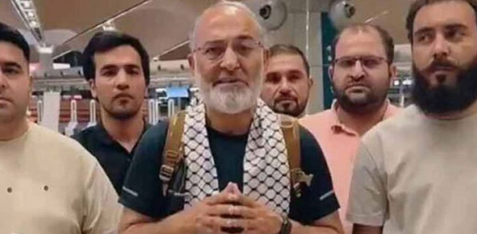 گلوبل سمود فلوٹیلا میں سوار سابق سینیٹر مشتاق احمد اسرائیلی حراست سے رہا