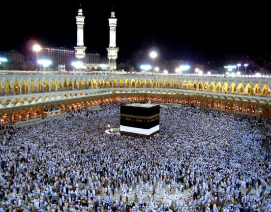 مناسک حج کا آغاز کل سے، عازمین کی منیٰ منتقلی کا مرحلہ آج مغرب کے بعد شروع ہوگا
