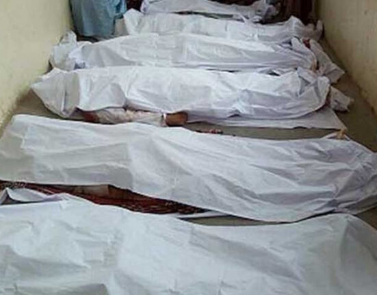 نوشہرہ میں باڑ لگانے کا تنازع موت کا کھیل بن گیا! فائرنگ سے 7 گھرانوں کے چراغ بجھ گئے
