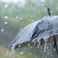 گرمی سے ستائے عوام کیلئے خوشخبری، بادل برسنے کو تیار، گرج چمک کیساتھ بارش کی پیشگوئی