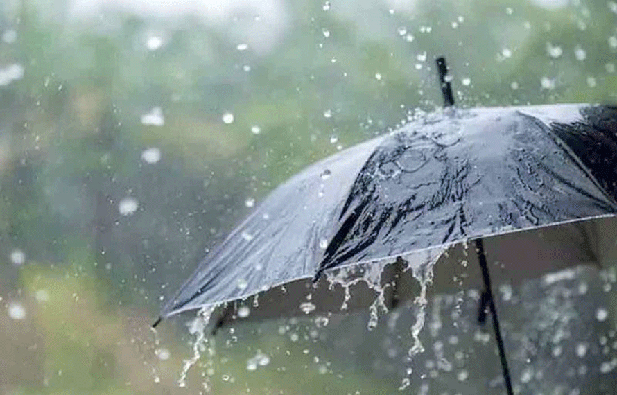 گرمی سے ستائے عوام کیلئے خوشخبری، بادل برسنے کو تیار، گرج چمک کیساتھ بارش کی پیشگوئی