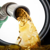 تیل مارکیٹ میں بڑی ہلچل ، سعودی عرب، روس سمیت 7 ممالک کا تیل پیداوار ایڈجسٹ کرنے پر اتفاق