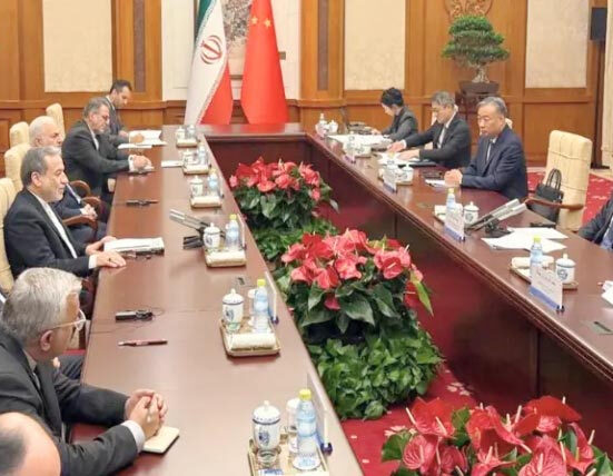 چین نے ایران کے خلاف امریکا و اسرائیلی جنگ کو غیر قانونی قرار دے دیا