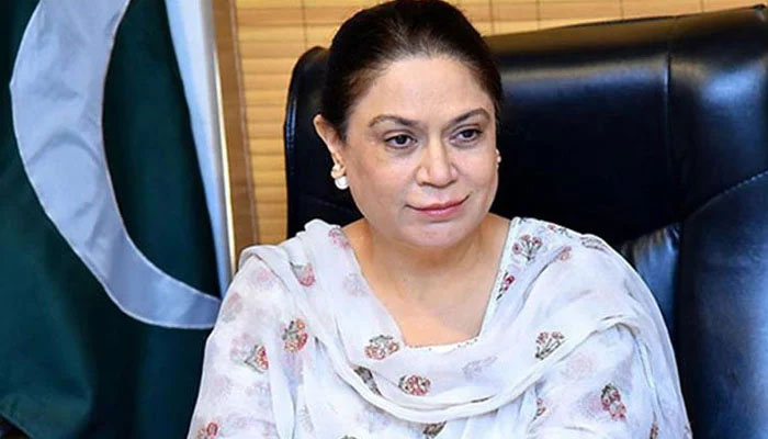 سابق وفاقی وزیر سینیٹر نیلوفر بختیار پاکستان مسلم لیگ ق میں شامل ہو گئیں۔