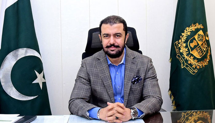 شروعات ہوچکی ہے پیٹرول کی قیمتوں میں مزید کمی ہوگی: خرم شہزاد