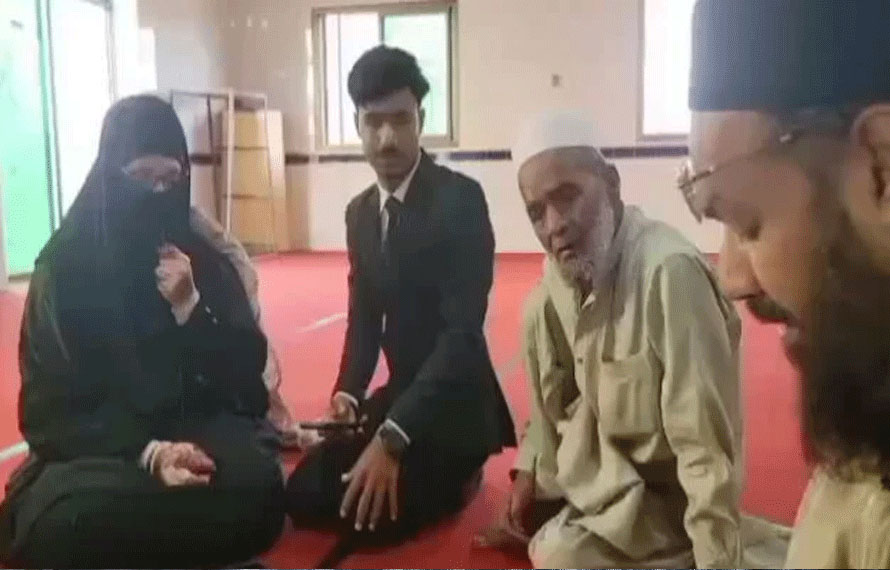 محبت سرحدیں نہ روک سکی، 36 سالہ امریکی خاتون 21 سالہ نوجوان کیلئے پاکستان پہنچ گئی، اسلام قبول کر کے نکاح کر لیا