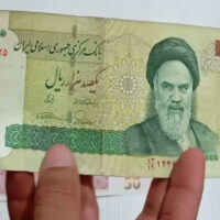 ایرانی ریال کی قدر میں غیر معمولی اضافہ، طلب بڑھنے سے اوپن مارکیٹ میں قلت پیدا ہو گئی