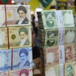 کرنسی مارکیٹ بدل گئی، ریال کی قدر میں تیزی سے اضافہ ، ڈالر کی قیمت نیچے آگئی