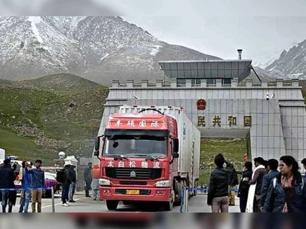 چین نے دوستی کا حق ادا کردیا! خنجراب پاس سے تجارت میں تیزی، پاکستانی برآمدات نے نئی بلندی چھو لی،مخالفین پر سکتہ طاری