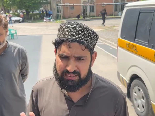 ہسپتال کے اندر 55 بچے موجود تھے، سب جل گئے، اسپتال کے باہر غم زدہ باپ کے بیان نے سب کے رونگٹے کھڑے کر دیے