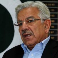 خواجہ آصف کا لاہور ایئرپورٹ کا دورہ
