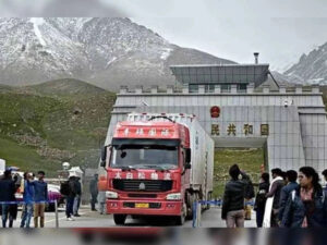 چین نے دوستی کا حق ادا کردیا! خنجراب پاس سے تجارت میں تیزی، پاکستانی برآمدات نے نئی بلندی چھو لی،مخالفین پر سکتہ طاری