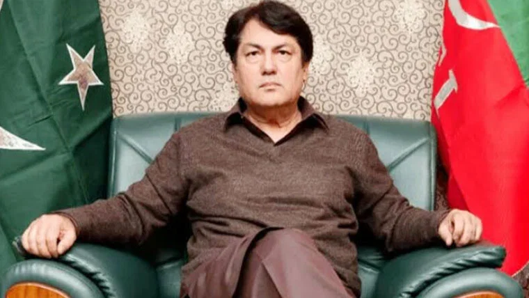بیرسٹر ڈاکٹر سیف کاعوامی ریفرنڈم کا مطالبہ