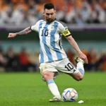 لیونل میسی نے انٹرنیشنل فٹبال سے ریٹائرمنٹ کا اعلان کردیا