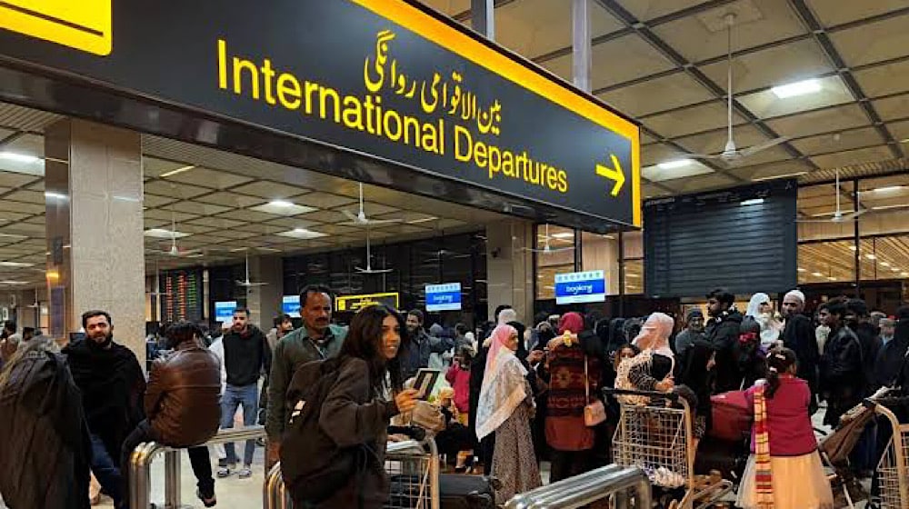بڑی پابندی عائد