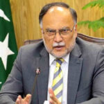 بروقت تکمیل حکومت کی اولین ترجیح ہے: احسن اقبال