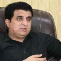 میری 5 لاکھ روپے تنخواہ ہے، لیکن اس تنخواہ میں میرا گزارا نہیں ہورہا