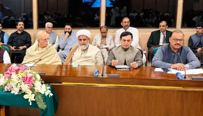 محموداچکزئی کا اسپیکر چیمبر جانے سے انکار