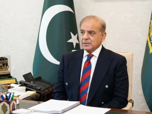 خیبر پختونخوا میں بڑھتی دہشت گردی کو ہر قیمت پر روکنا ہوگا، وزیر اعظم