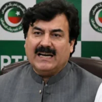 پی ٹی آئی دہشتگردی کی حامی نہیں، جنگ میں فوج کے ساتھ ہیں، شوکت یوسفزئی