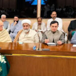 محموداچکزئی کا اسپیکر چیمبر جانے سے انکار