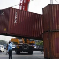 اسلام آباد والوں کیلئے بڑی خبر! 24 روز بعد کنٹینرز ہٹانے کا حکم